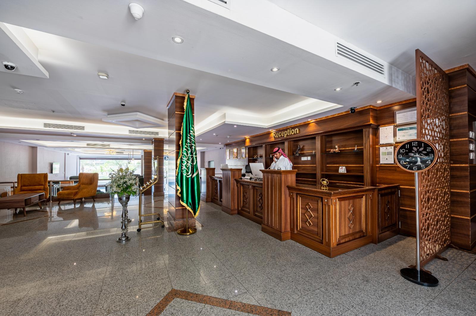 Ideal Home Hotel